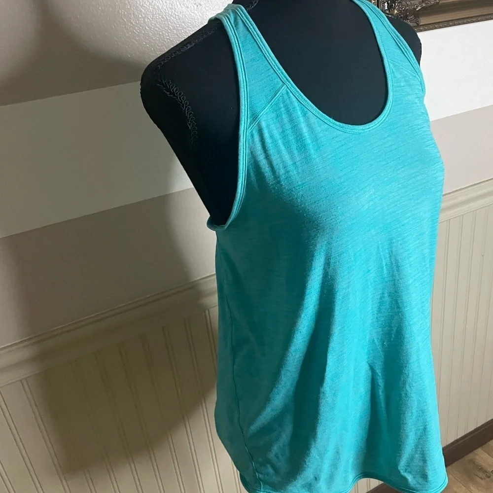 Lululemon Athletica Turquoise Tank Top